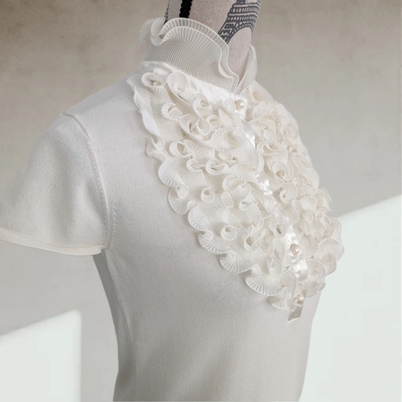 Victorian t-shirt blouse - Picture 5 of 7